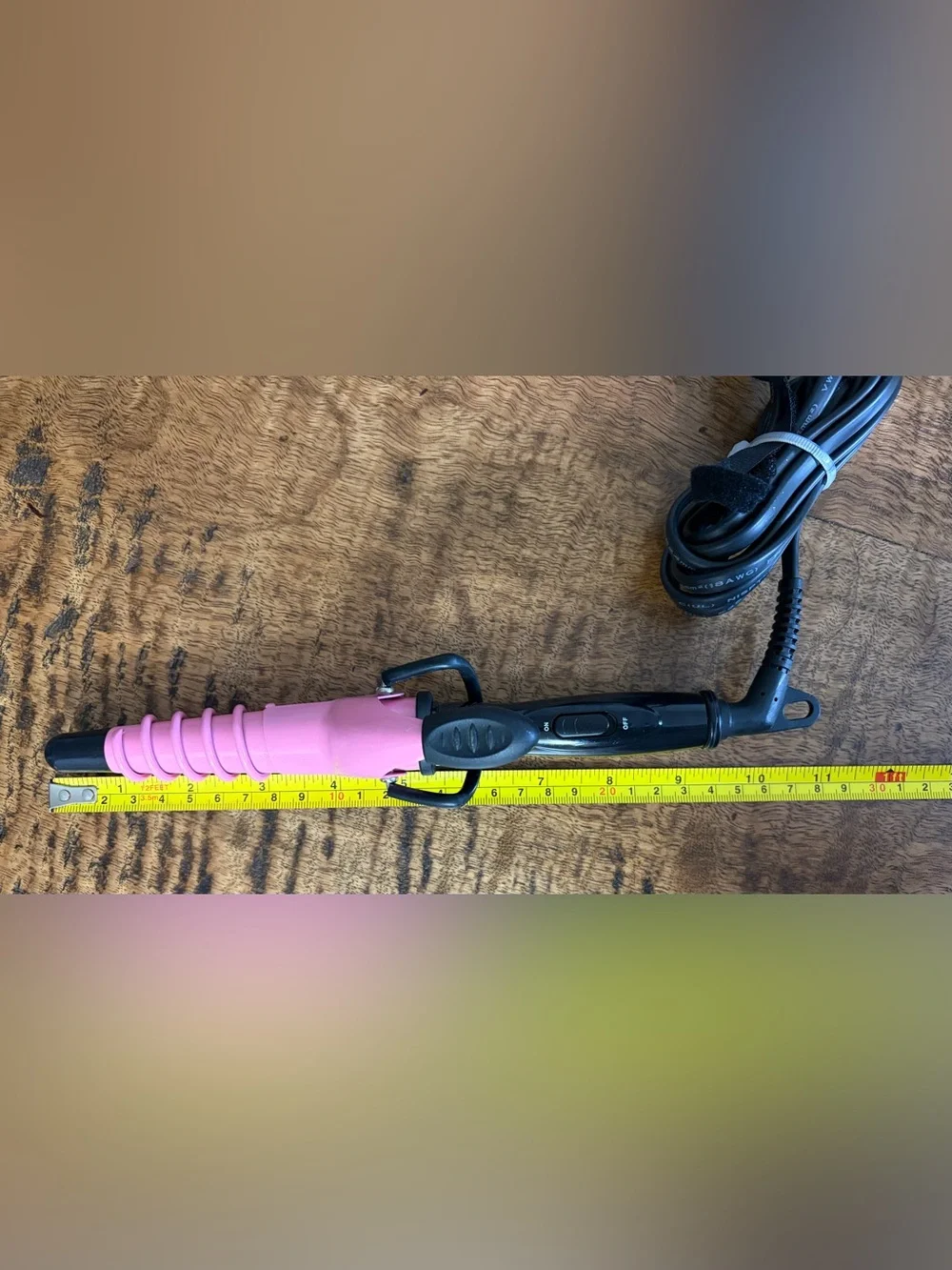 Plugged In Travel Mini Stow 'N Go Spiral Curling Iron / Wand – Pink & Black